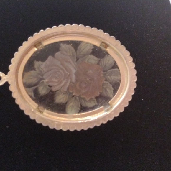 Necklace - Picture 3 of 5